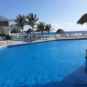condo-cancun-beach.quintano-roohotels.com/